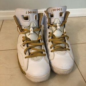 2012 Golden Moments Pack Jordan 6’s